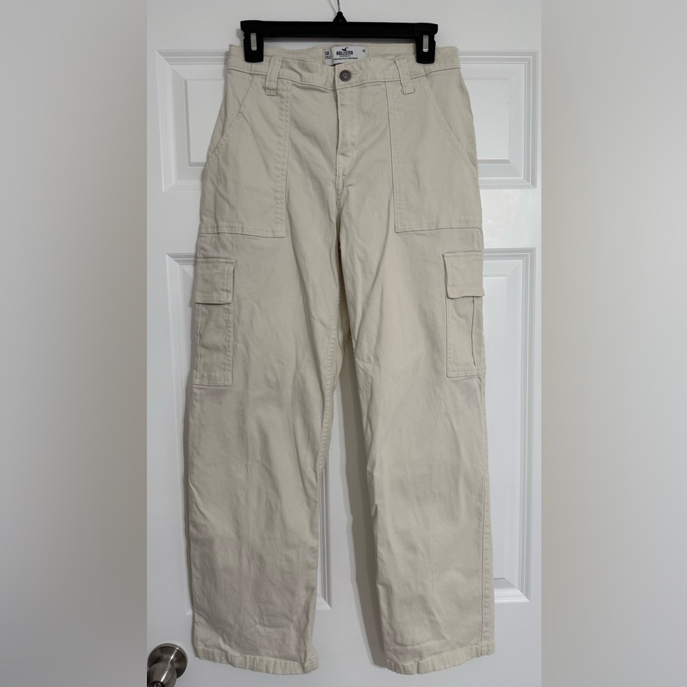 Hollister High Rise Cargo Dad Pant